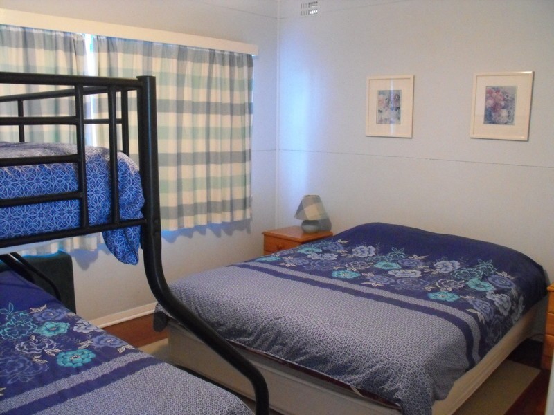 1 Point Road, Tuncurry NSW 2428