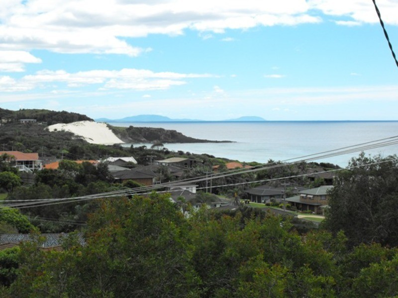 13 Palm Road, Forster NSW 2428