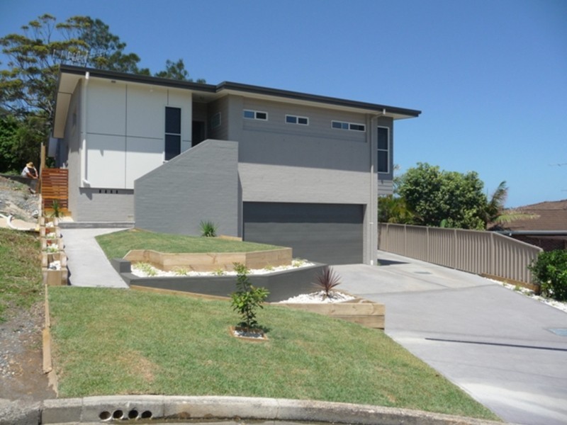 1/5 Margot Crescent, Forster NSW 2428