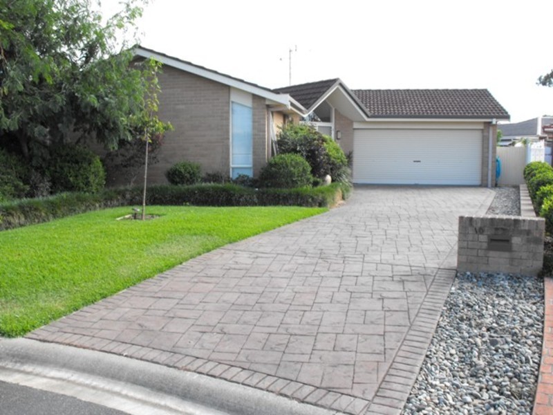 10 Transom Court, Tuncurry NSW 2428