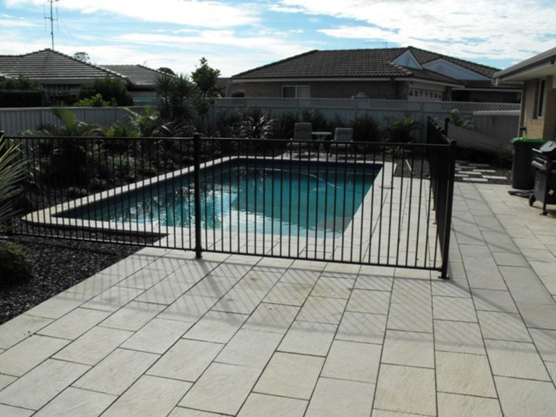 10 Transom Court, Tuncurry NSW 2428