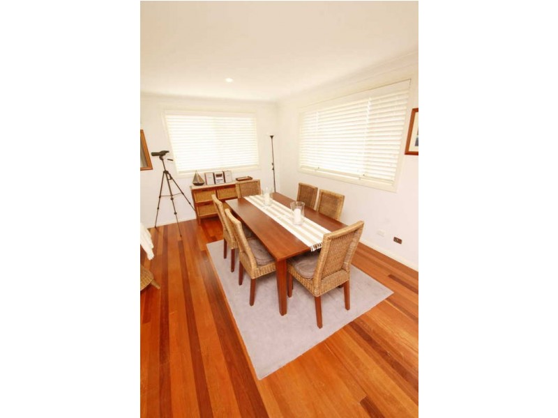 1 Daphne Street, Forster NSW 2428