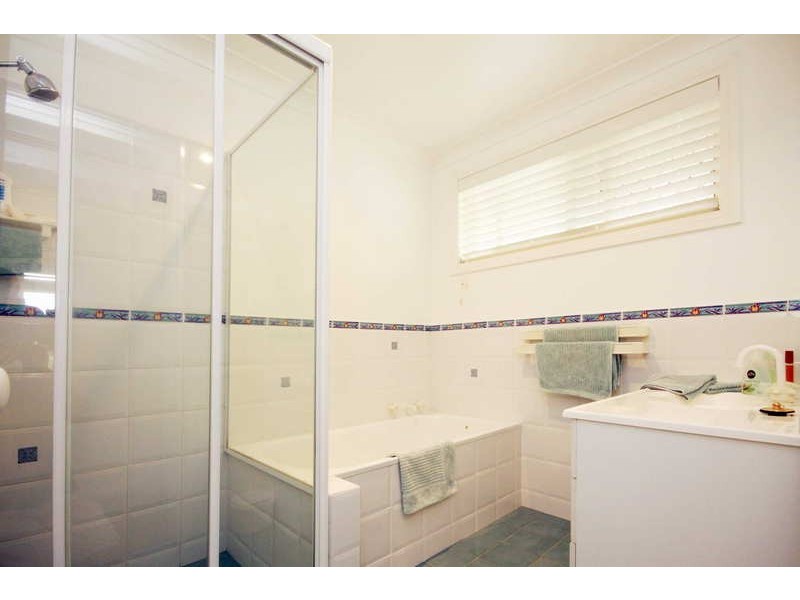 1 Daphne Street, Forster NSW 2428