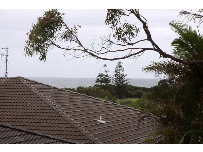 1 Daphne Street, Forster NSW 2428