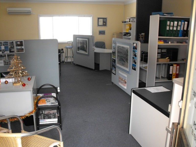 8/13 Allen Avenue, Forster NSW 2428