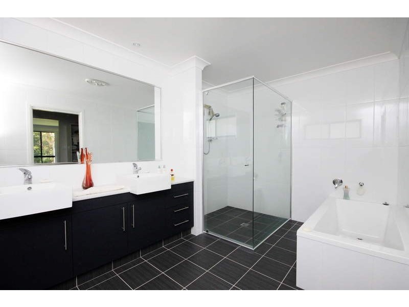 32 Pioneer Drive, Forster NSW 2428