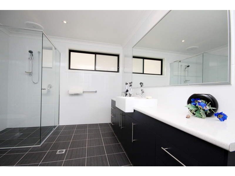 32 Pioneer Drive, Forster NSW 2428