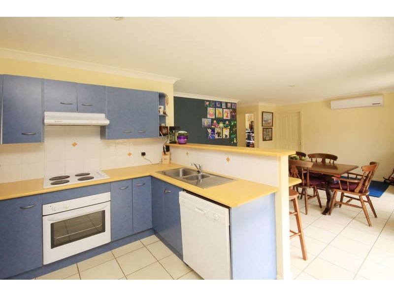 19 Bennett Place, Forster NSW 2428