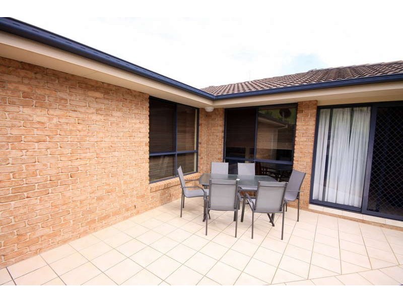 19 Bennett Place, Forster NSW 2428