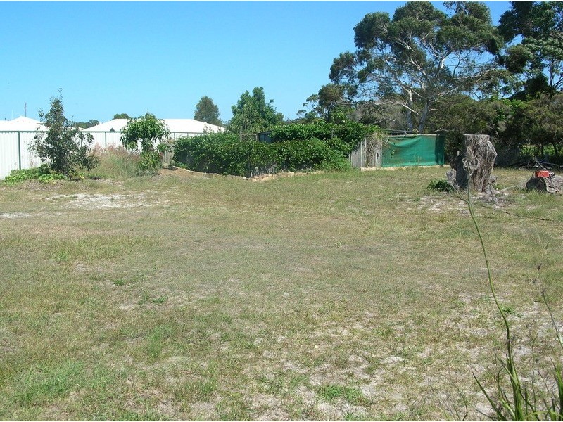 7A Fleeting Place, Tuncurry NSW 2428
