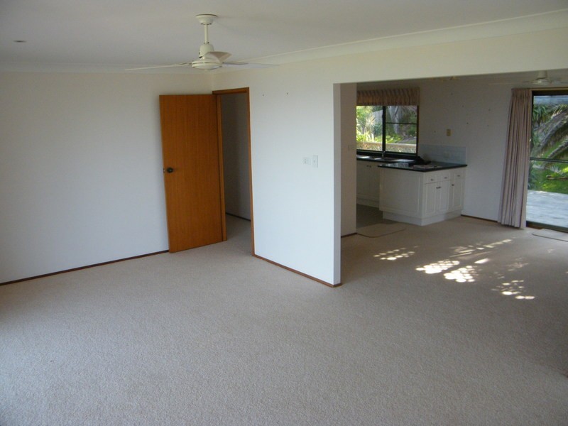 5 Burgess Road, Forster NSW 2428