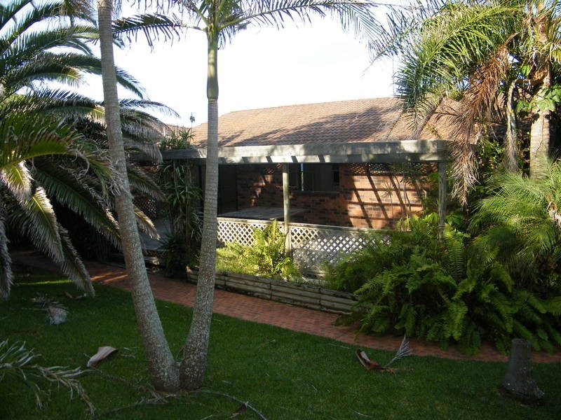 5 Burgess Road, Forster NSW 2428