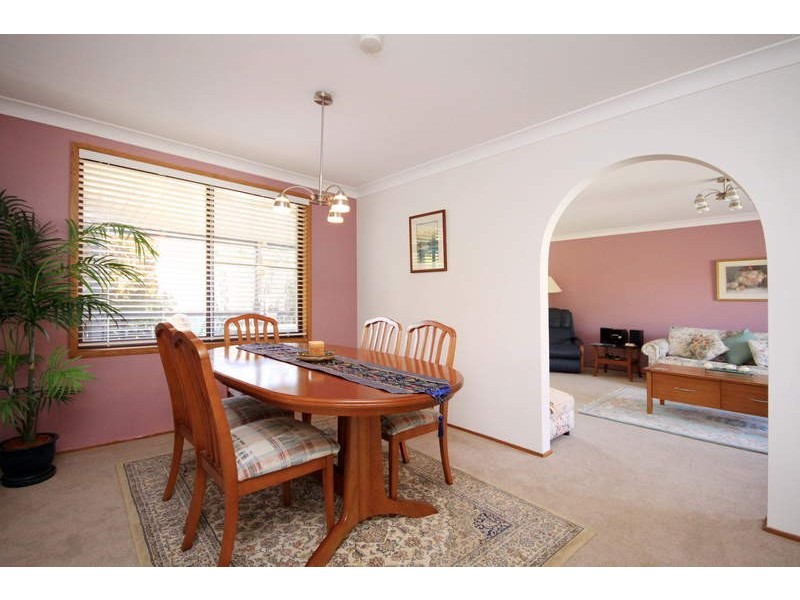 5 Royal Close, Forster NSW 2428