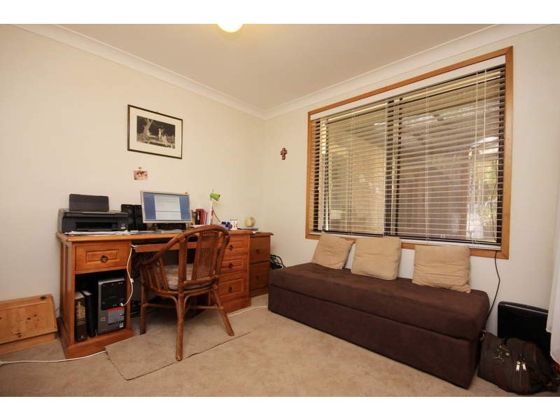 5 Royal Close, Forster NSW 2428