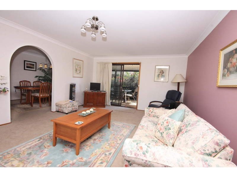 5 Royal Close, Forster NSW 2428