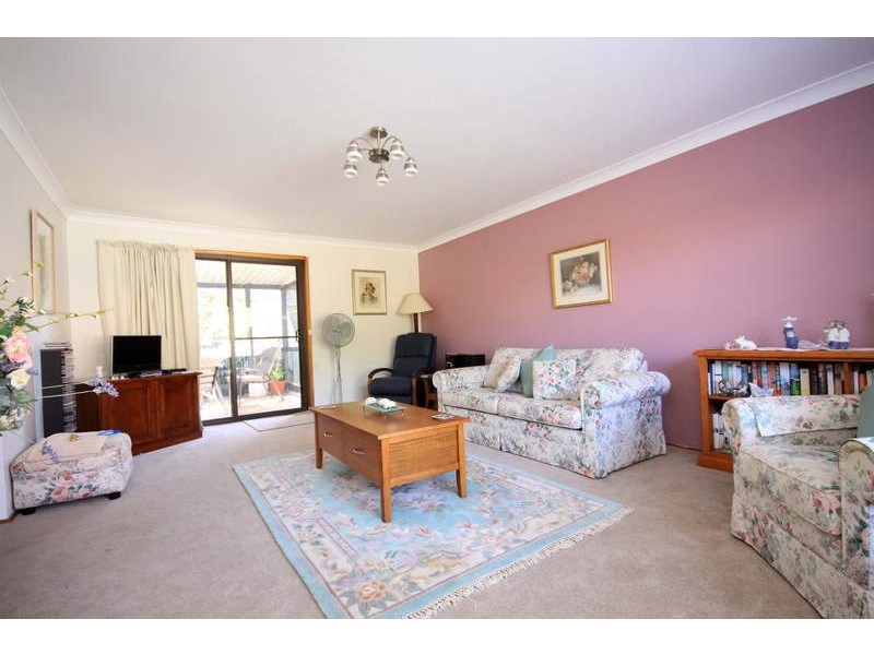 5 Royal Close, Forster NSW 2428