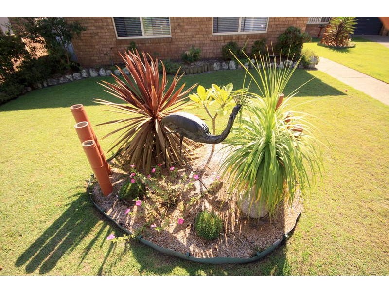5 Royal Close, Forster NSW 2428