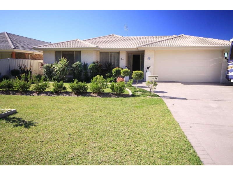 34 The Southern Parkway, Forster NSW 2428