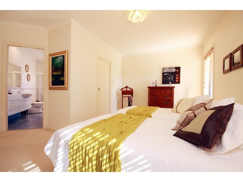 1 The Mews, Forster NSW 2428