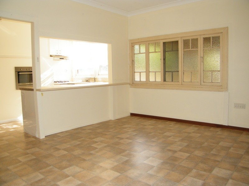 52 Macintosh Street, Forster NSW 2428