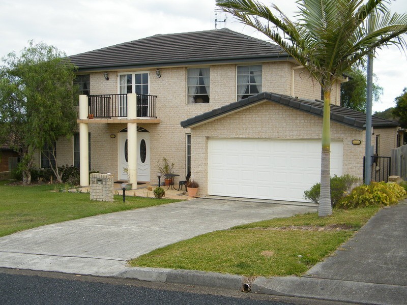 30 Churchill Road, Forster NSW 2428