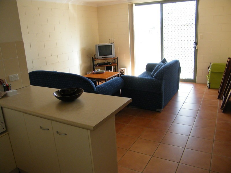 8/5 Lake Street, Forster NSW 2428