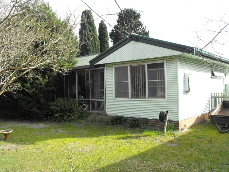 3 Kularoo Drive, Forster NSW 2428