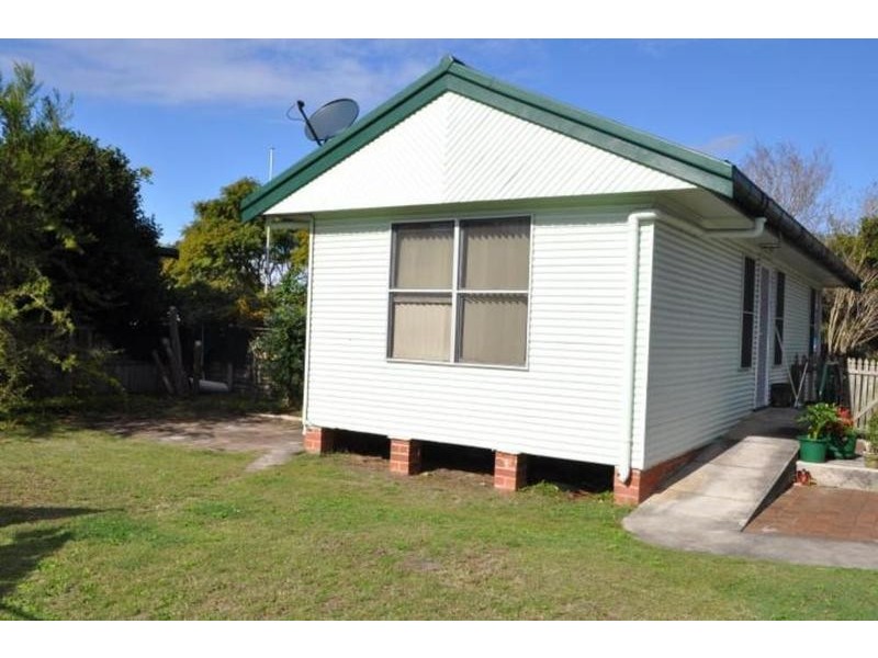 3 Kularoo Drive, Forster NSW 2428