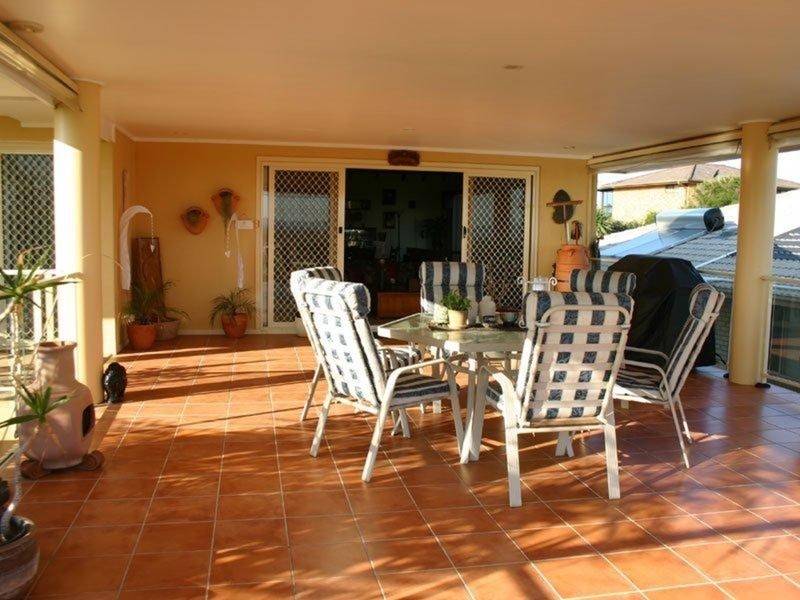 41 Belton Way, Forster NSW 2428