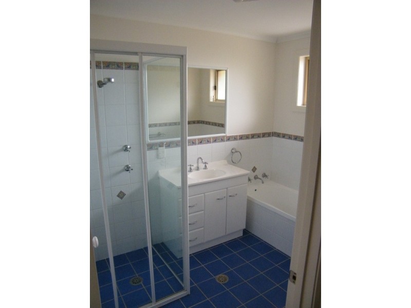 16 Bennett Place, Forster NSW 2428