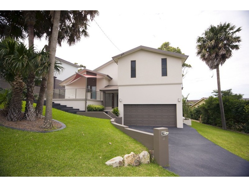 25 Lake Vista Crescent, Forster NSW 2428