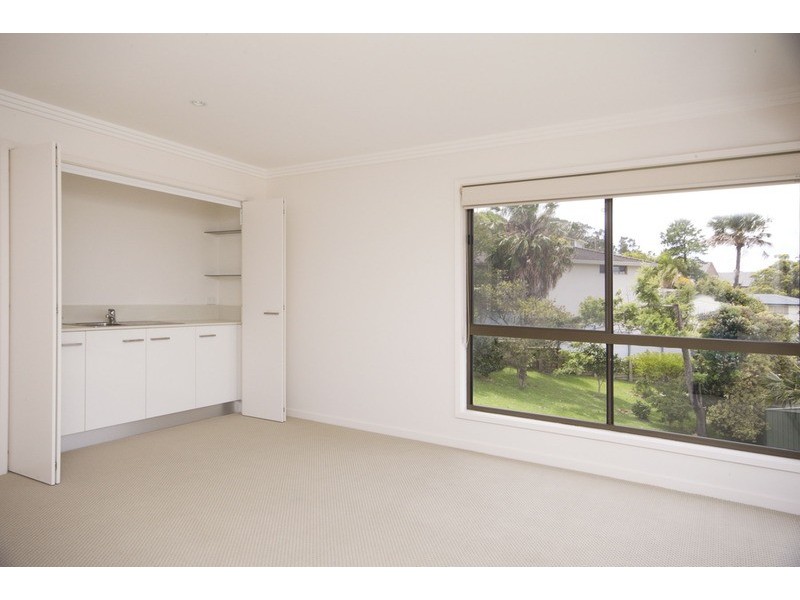 25 Lake Vista Crescent, Forster NSW 2428