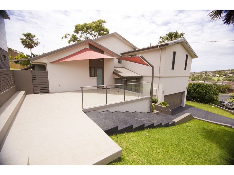25 Lake Vista Crescent, Forster NSW 2428