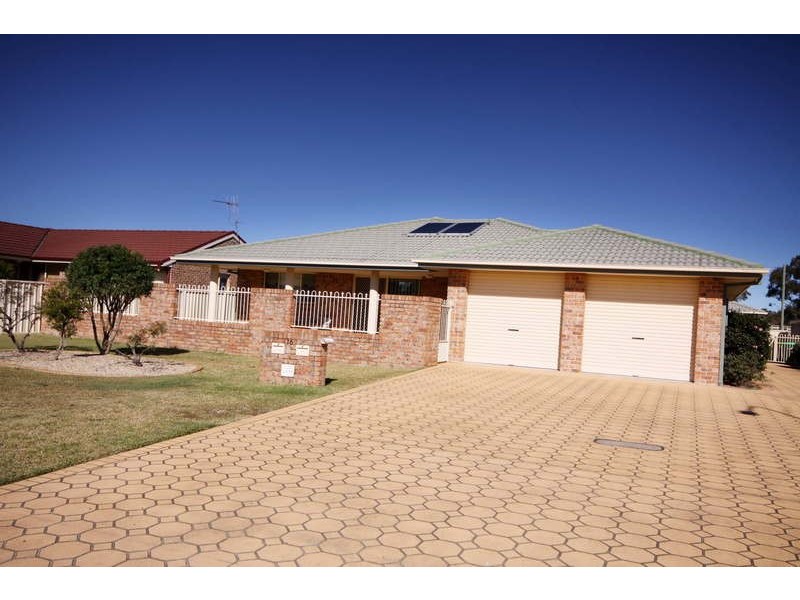 1/16 Bright Street, Forster NSW 2428