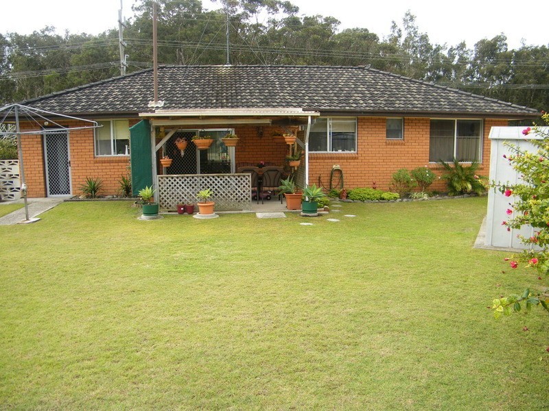 24 Strand Street, Forster NSW 2428