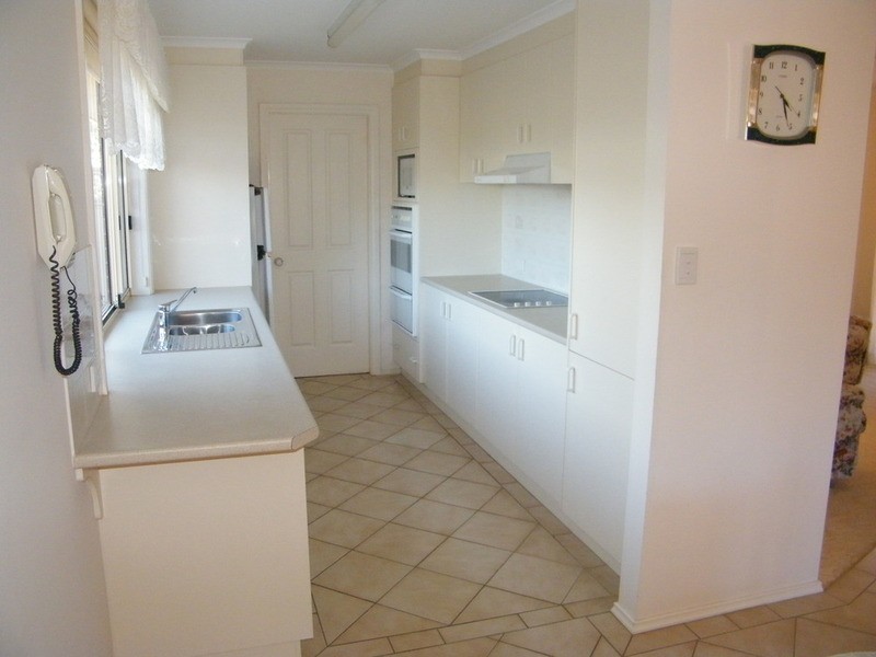 2/39 Pacific Parade, Tuncurry NSW 2428
