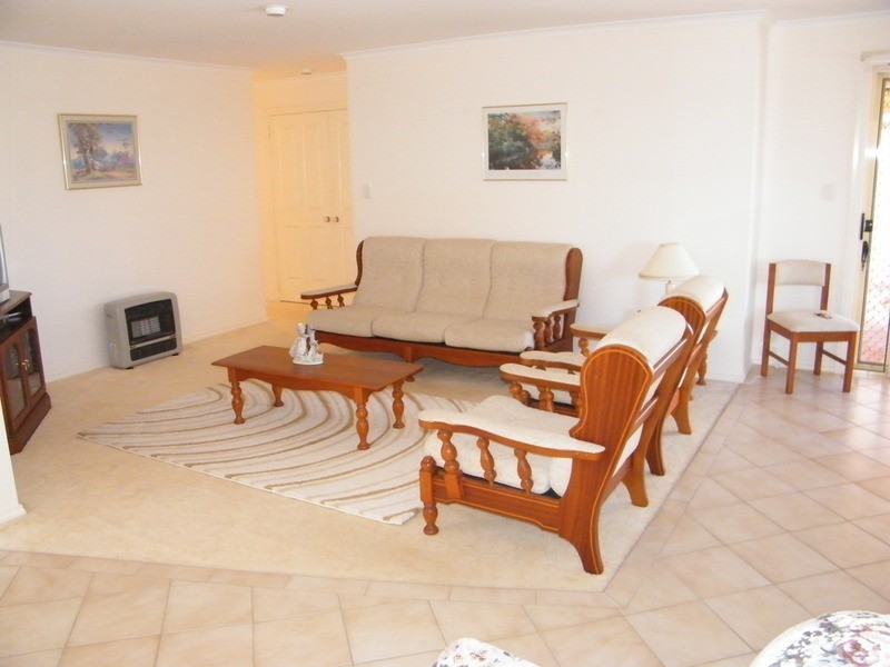 2/39 Pacific Parade, Tuncurry NSW 2428