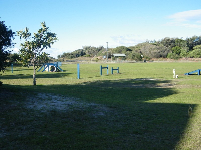 2/39 Pacific Parade, Tuncurry NSW 2428