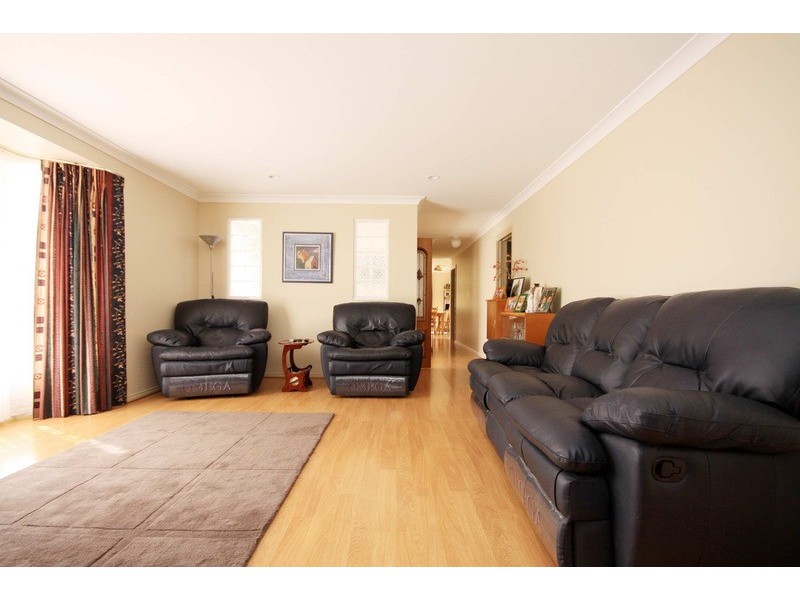 7 Kentia Drive, Forster NSW 2428