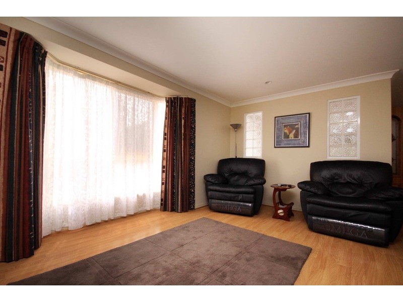 7 Kentia Drive, Forster NSW 2428