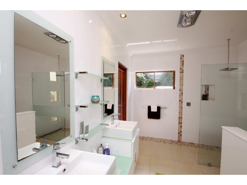 15 Fleeting Place, Tuncurry NSW 2428