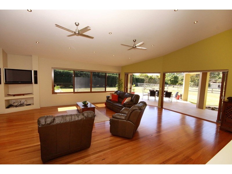 15 Fleeting Place, Tuncurry NSW 2428