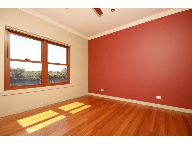 15 Fleeting Place, Tuncurry NSW 2428