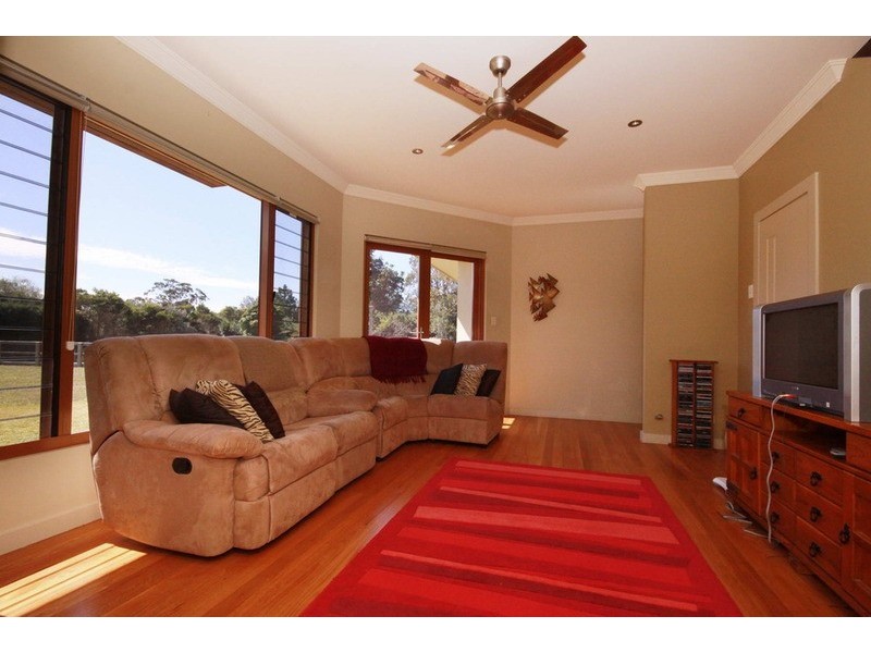 15 Fleeting Place, Tuncurry NSW 2428