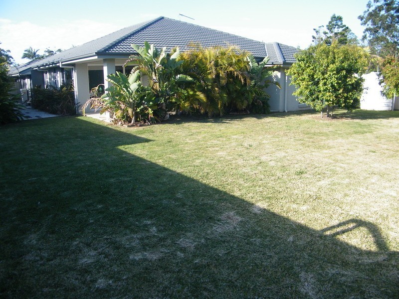 2 Fig Tree Court, Forster NSW 2428