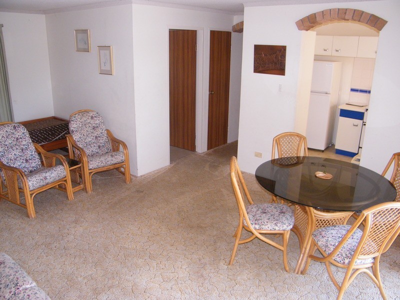 8/106 Little ‘Aquarius’ Street, Forster NSW 2428