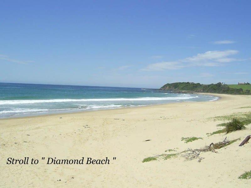 9 Panorama Crescent, Diamond Beach NSW 2430