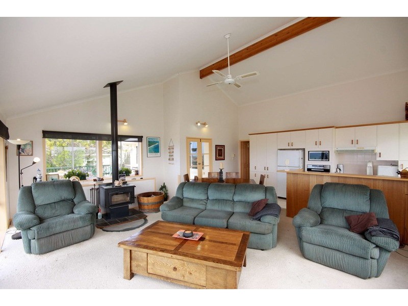 19 Churchill Road, Forster NSW 2428