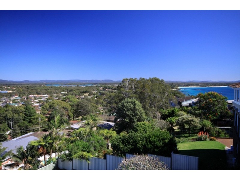38 Bennetts Head Road, Forster NSW 2428