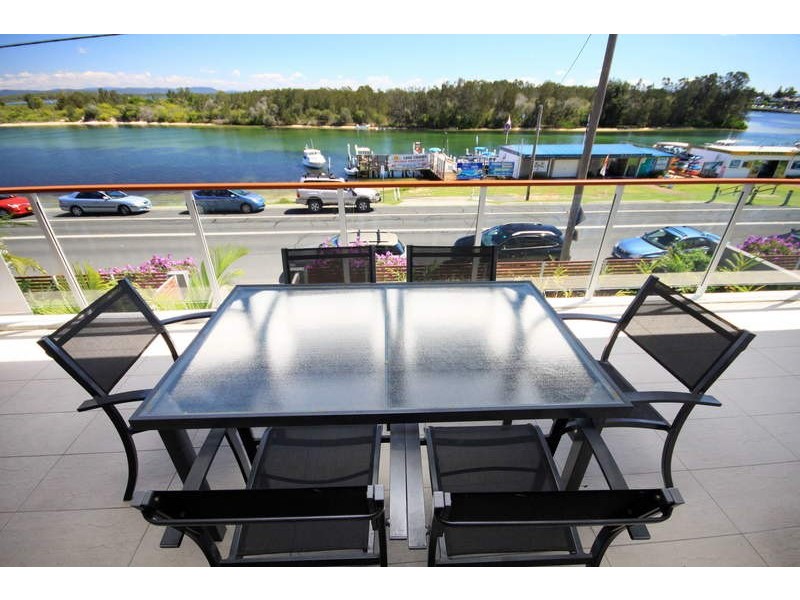 205/30-34 Little ‘Waterline’ Street, Forster NSW 2428